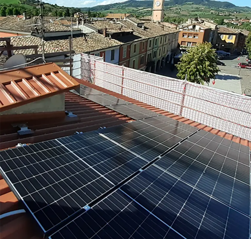Pannelli fotovoltaici-original